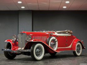 Tapeta Auburn 12-161 Convertible Coupe '1932.jpg