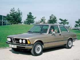 Tapeta BMW 320 Coupe (E21) '1975–77.jpg