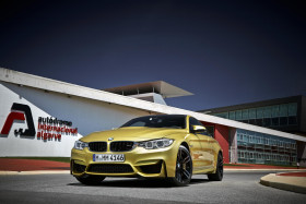 Tapeta BMW M4 Coupe 2015 46