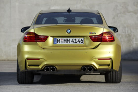 Tapeta BMW M4 Coupe 2015 83