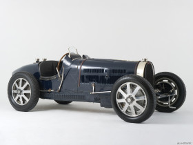 Tapeta Bugatti Type 51 Grand Prix Racing Car '1931–34.jpg