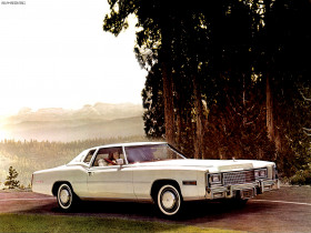 Tapeta Cadillac Eldorado Coupe '1977.jpg