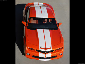 Tapeta Chevrolet-Camaro_SS_Indy_500_Pace_Car_2010 (2).jpg