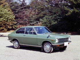 Tapeta Datsun Sunny Coupe (KB10) '1968–70.jpg