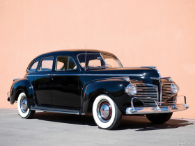 Tapeta Dodge Custom Town 'Luxury Liner' Sedan (D19) '1941.jpg