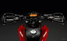 Tapeta Ducati_Hypermotard_796_2010_09_1440x900.jpg
