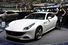 Tapeta Ferrari FF (6).jpg