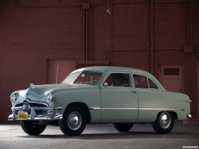 Tapeta Ford Custom Deluxe Tudor Sedan '1950.jpg