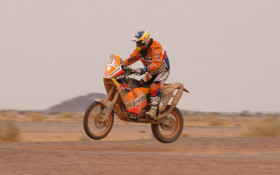 Tapeta KTM__Dakar_2007_37_1440x900.jpg