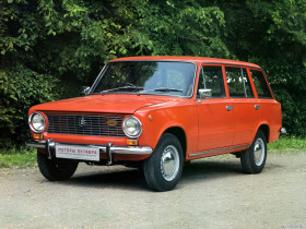 Tapeta Lada 1200 Combi (21022) '1976–84.jpg
