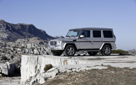 Tapeta Mercedes Benz G, B Class AMG 21