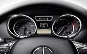 Tapeta Mercedes Benz G, B Class AMG 56