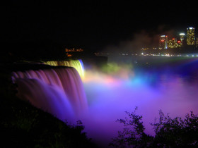 Tapeta Niagara nocą