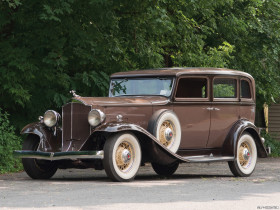 Tapeta Packard Light Eight Sedan '1932.jpg