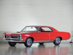 Tapeta Pontiac GTO Coupe Hardtop '1967.jpg