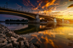 Tapeta Węgry, Budapeszt, rzeka i most