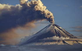Tapeta wulkan (1).jpg