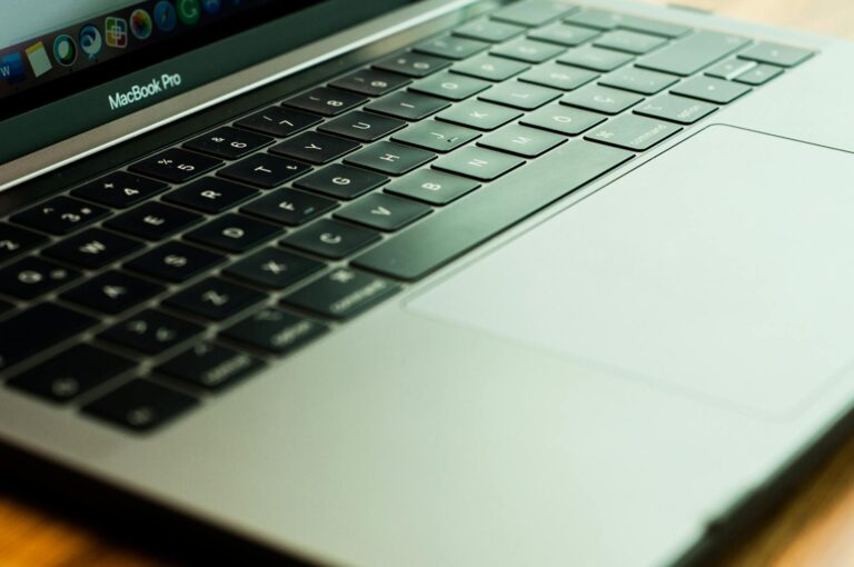 Apple MacBook Pro 16